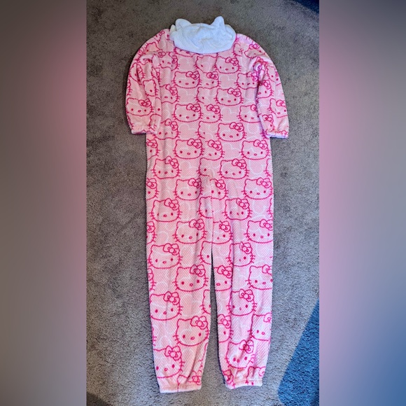 Hello Kitty women’s one piece pyjamas with hood - Size extra large - Picture 2 of 7